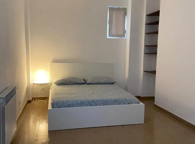 Morosini 11 * Турин